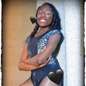 Meet your Posher, Charissa